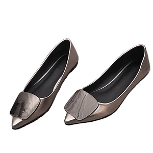 BEYARNE2019 flat metal shoes with pointed toe buckle for women, leather loafers, women's shoes, casual shoes for women, E1100
