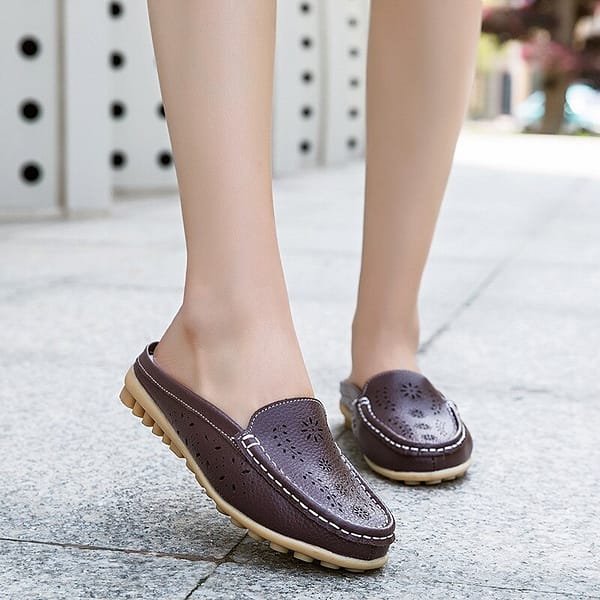 New Summer Genuine Leather Sandals Women Closed Toe Outdoor Slippers Cutout Breathable Women Flats Shoes Plus Size 35-44 WSH3586