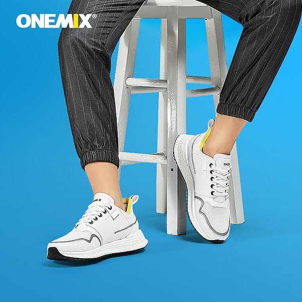 ONEMIX New Running Shoes Men Breathable Sport Shoes Men Leather Sneakers Men Outdoor Walking Shoes Men Light Jogging Shoes Men